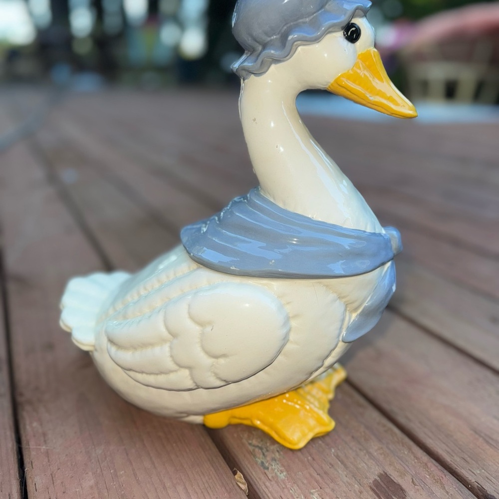 Vintage Ceramic Mother Goose Cookie Jar